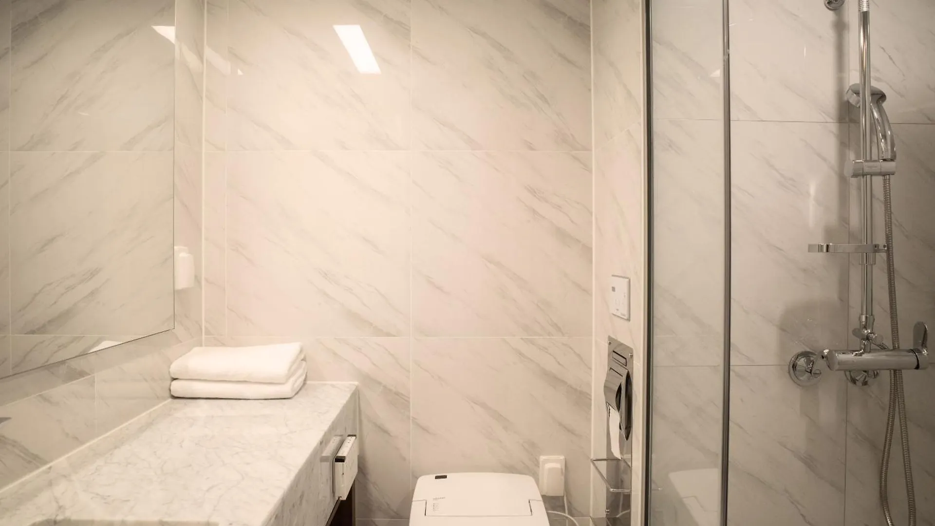 Uh Flat The Seocho Apartment Seoul 0*,  South Korea